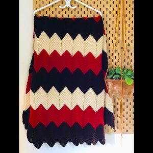 70’s Afghan Crocheted Throw